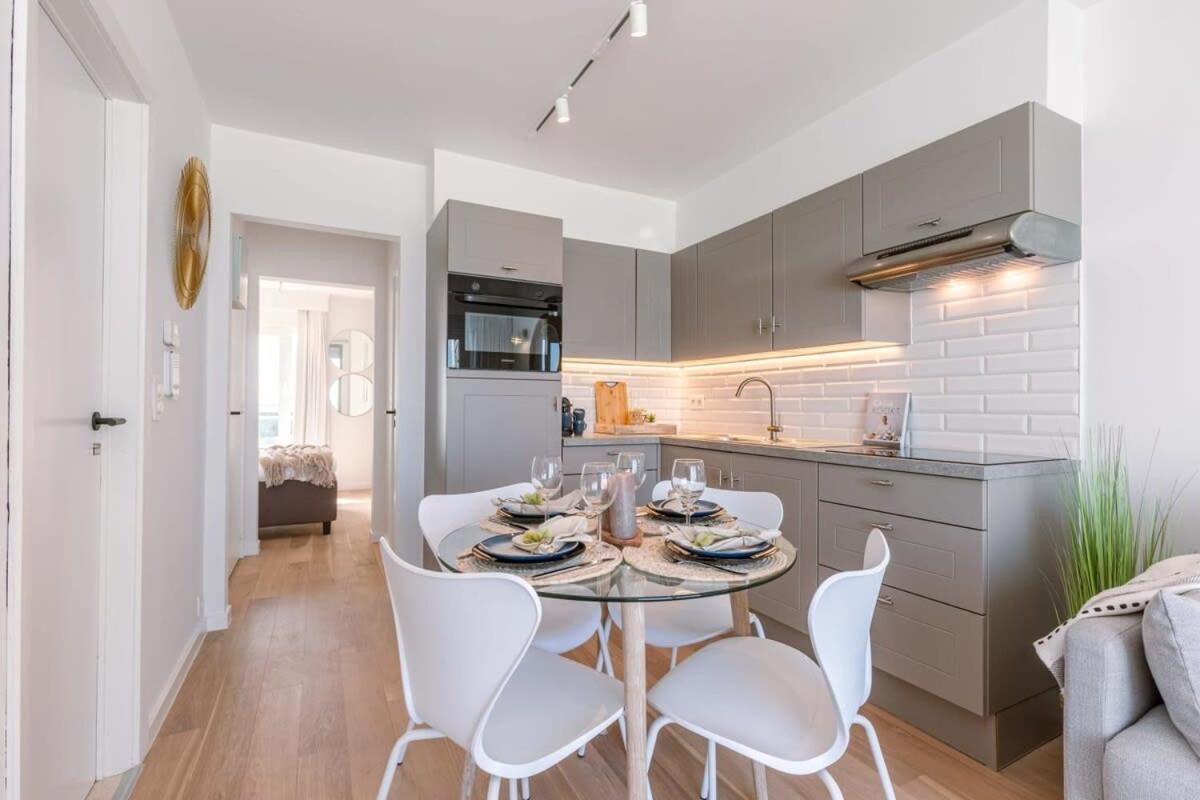Huswell - Stunning Seafront Apartment Knokke-Heist Εξωτερικό φωτογραφία